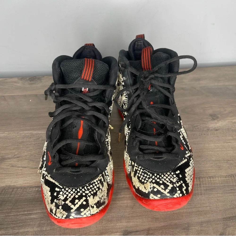Nike youth Foamposites‎ One albino snakeskin sneakers tennis shoes size 7